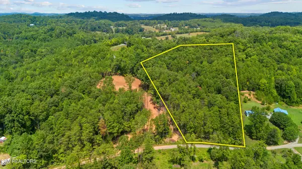 4705 Emert Williams Rd, Maryville, TN 37803