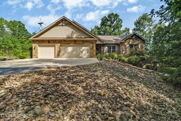 385 Westchester Drive, Crossville, TN 38558