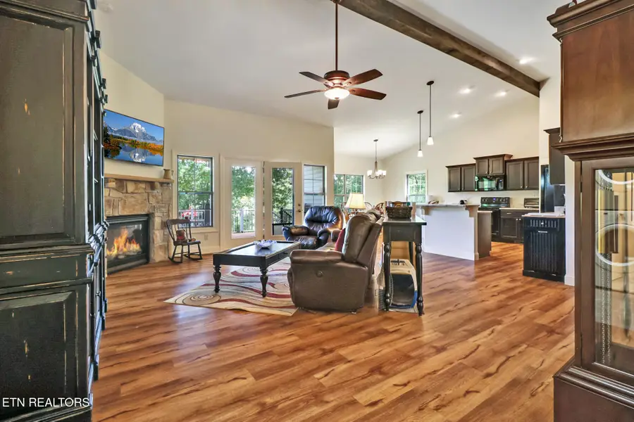 385 Westchester Drive, Crossville, TN 38558 - #2