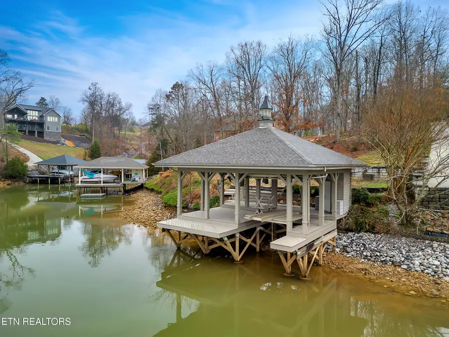 927 Windridge Rd, Friendsville, TN 37737 - #3