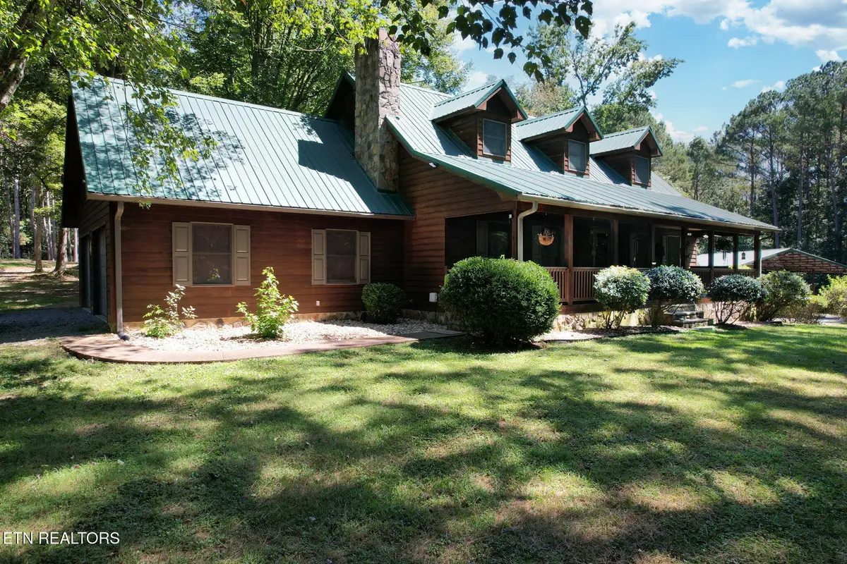 303 SE Frazier Rd, Old Fort, TN 37362 - #1