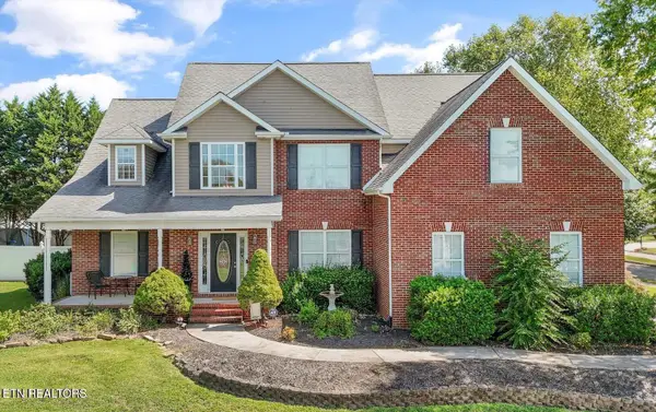 6031 Shannon Valley Farms Blvd, Knoxville, TN 37918