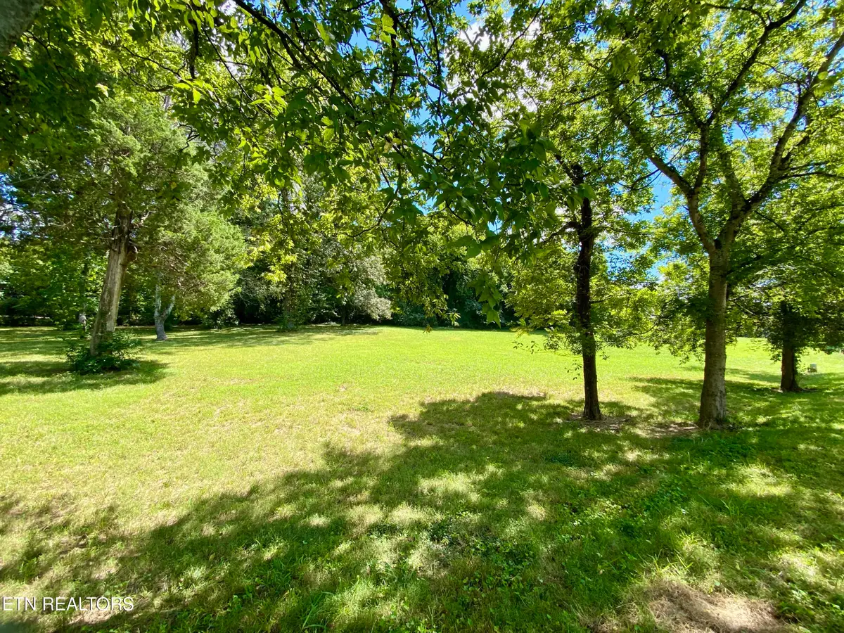 1407 Montvale Rd, Maryville, TN 37803 - #1