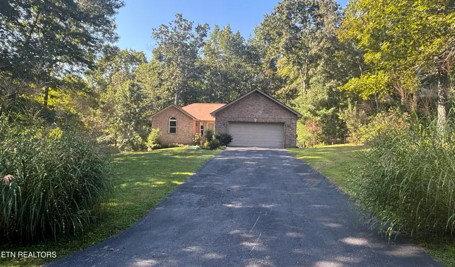 3100 Crow Drive, Crossville, TN 38572 - #3