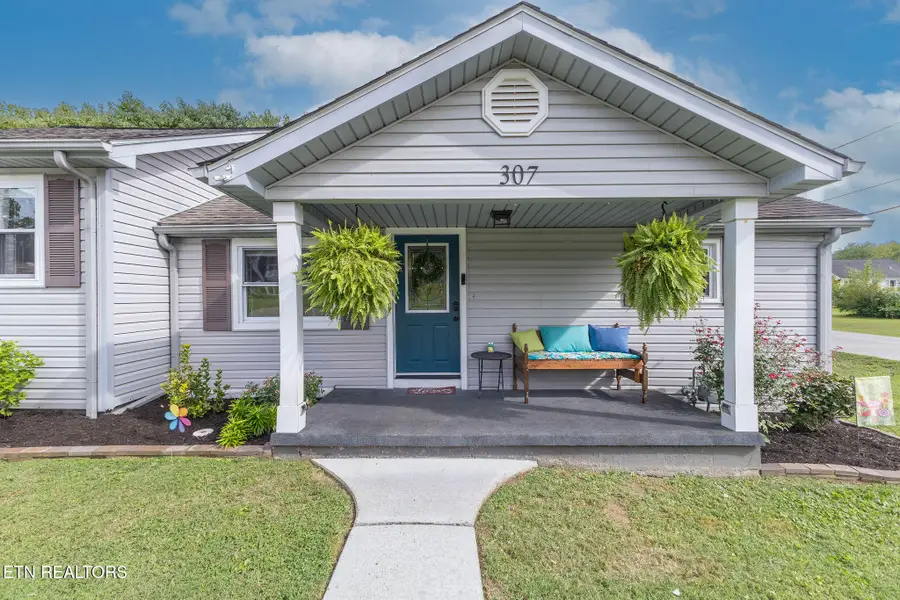 307 Glendale Ave, Clinton, TN 37716 - #2