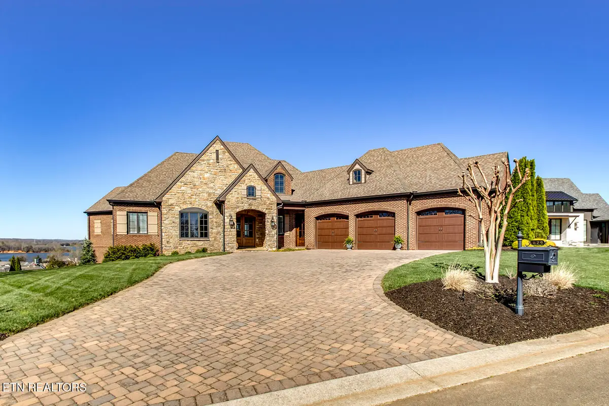 629 Southern Way, Lenoir City, TN 37772 - #1