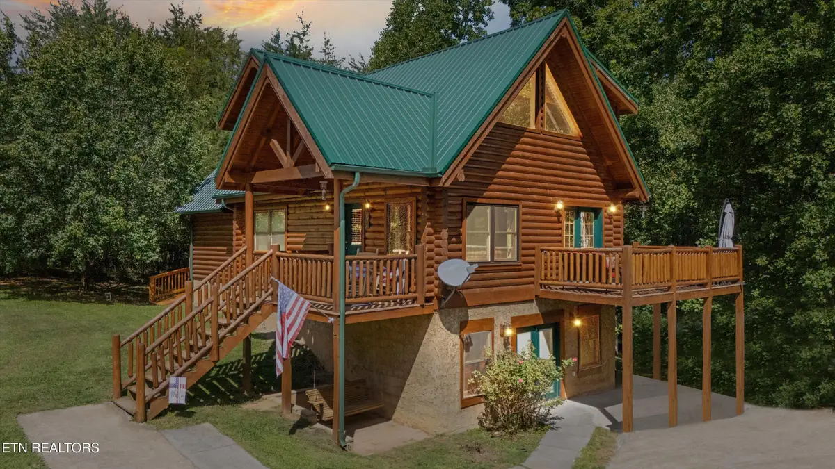 274 Burning Oaks Drive, Sevierville, TN 37876 - #1