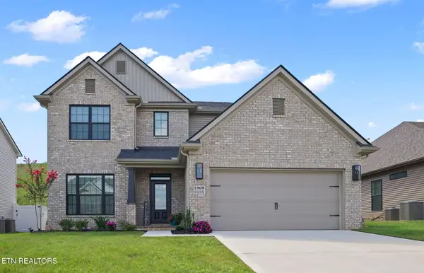 1808 Silver Chapel Drive, Knoxville, TN 37932