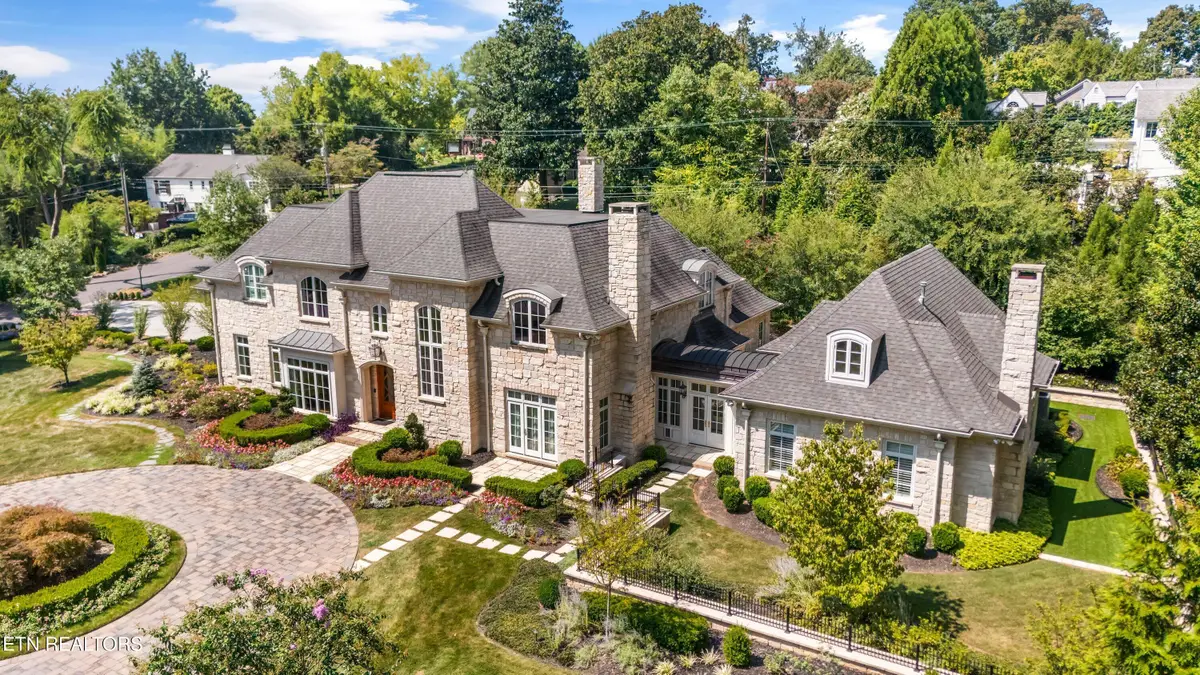 755 Kenesaw Ave, Knoxville, TN 37919 - #1