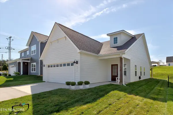 853 Berry Basket Drive, Knoxville, TN 37924