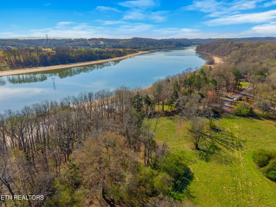 693 Little Dogwood Rd, Kingston, TN 37763 - #3