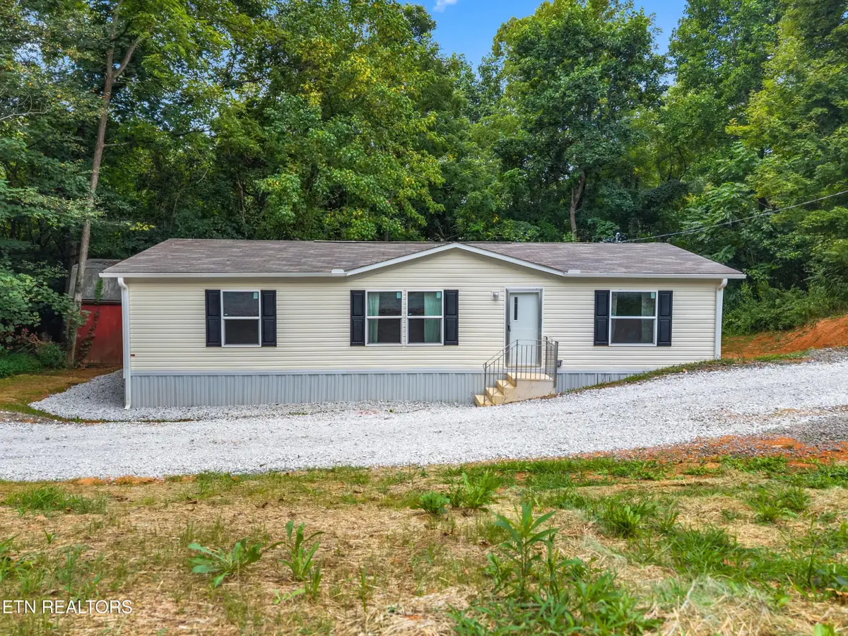 814 Pullen Rd, Whitesburg, TN 37891 - #1