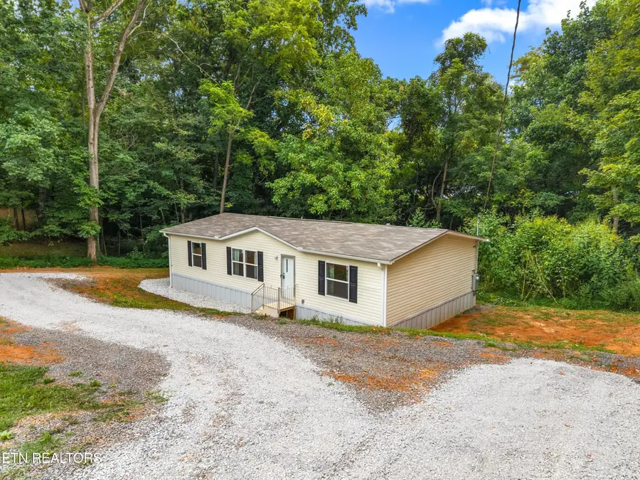 814 Pullen Rd, Whitesburg, TN 37891 - #3
