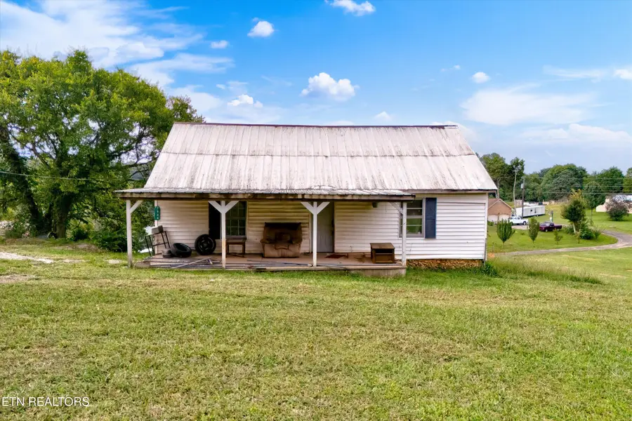 7944 Hill Rd, Knoxville, TN 37938 - #2