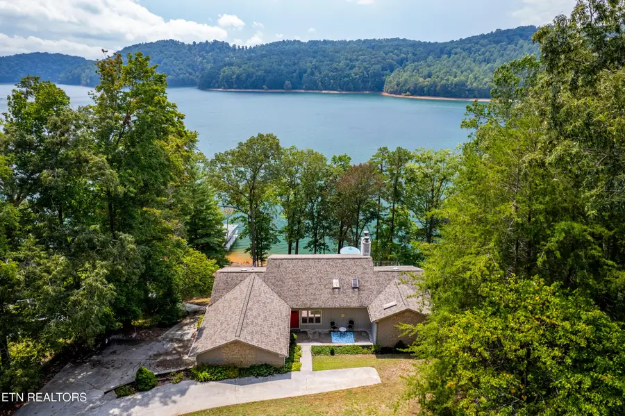 1691 Cove Pointe Rd, Lafollette, TN 37766 - #2