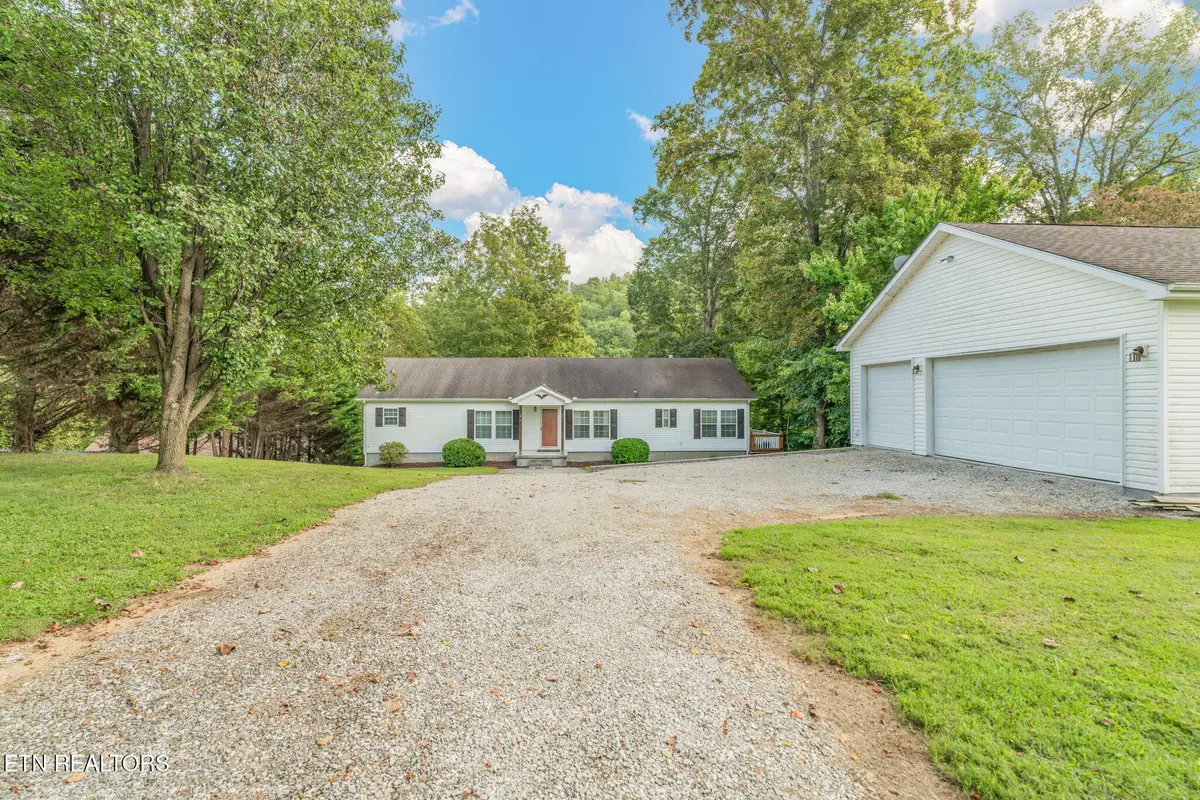377 Clear Lake Drive, Jacksboro, TN 37757 - #1
