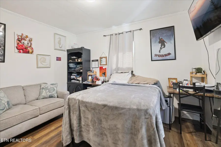 400 W W 2nd Ave, Lenoir City, TN 37771 - #3