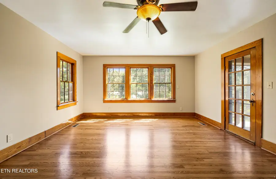 2356 Old Harriman Hwy, Harriman, TN 37748 - #3