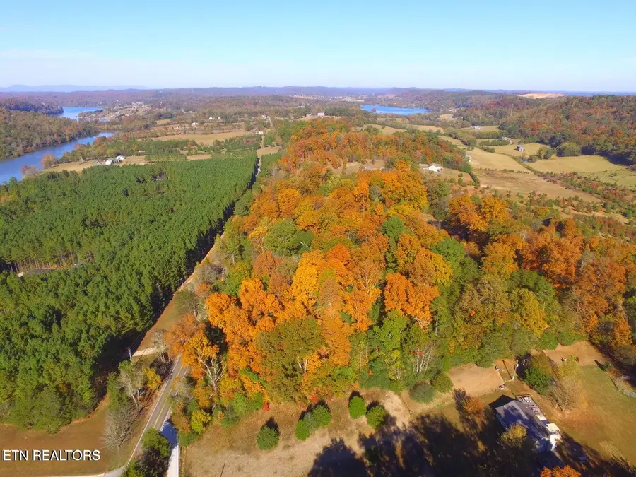 37011 Hwy 72 N, Loudon, TN 37774 - #3