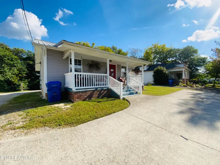 729 N Charles Seivers Blvd, Clinton, TN 37716 - #3