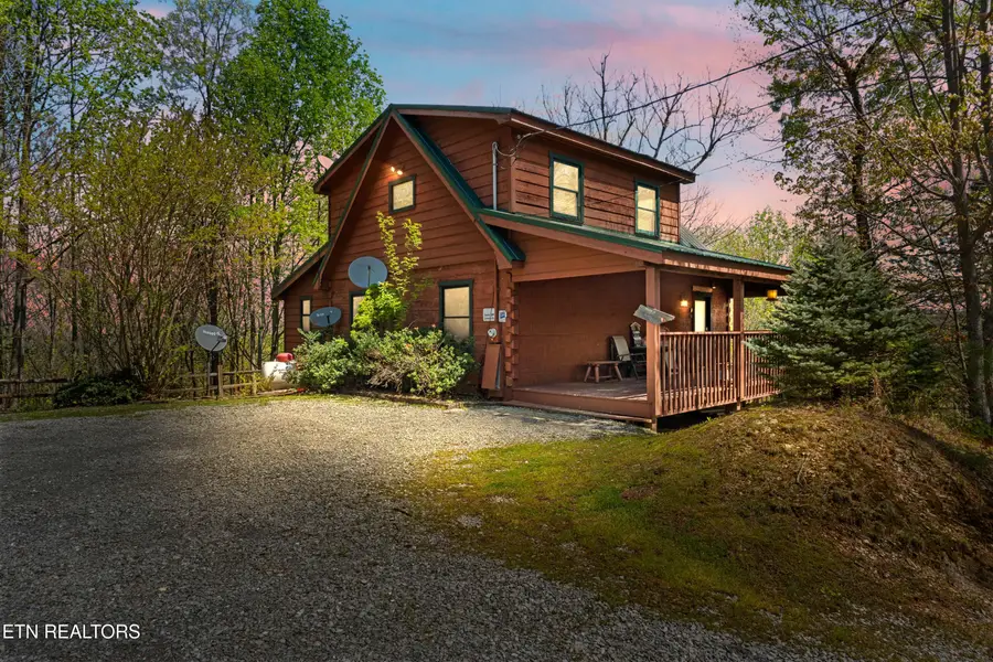 4388 Carolina Cove Way, Pigeon Forge, TN 37863 - #3
