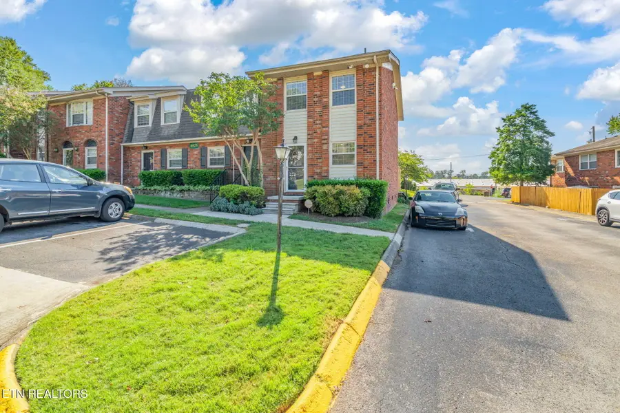 6525 Deane Hill Drive #19, Knoxville, TN 37919 - #2