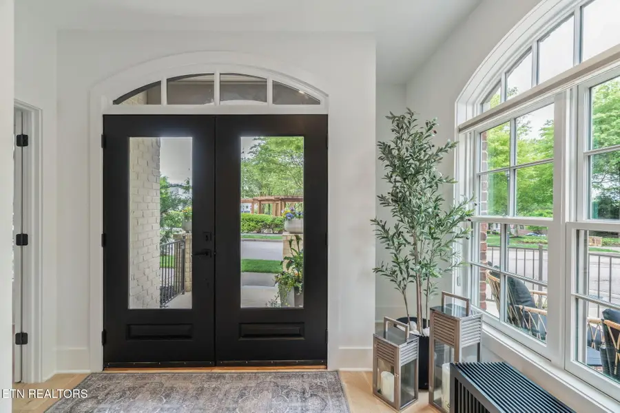 9447 Clingmans Dome Drive, Knoxville, TN 37922 - #2