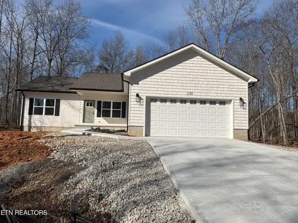 1136 Greyeagle Drive, Crossville, TN 38572