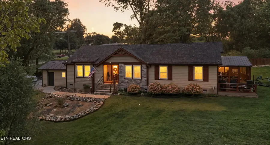 103 Highland Ave, Clinton, TN 37716 - #2