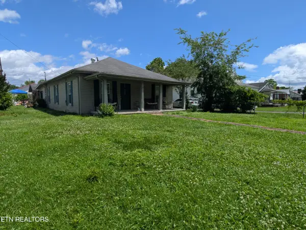 1720 Exeter Ave, Middlesboro, KY 40965