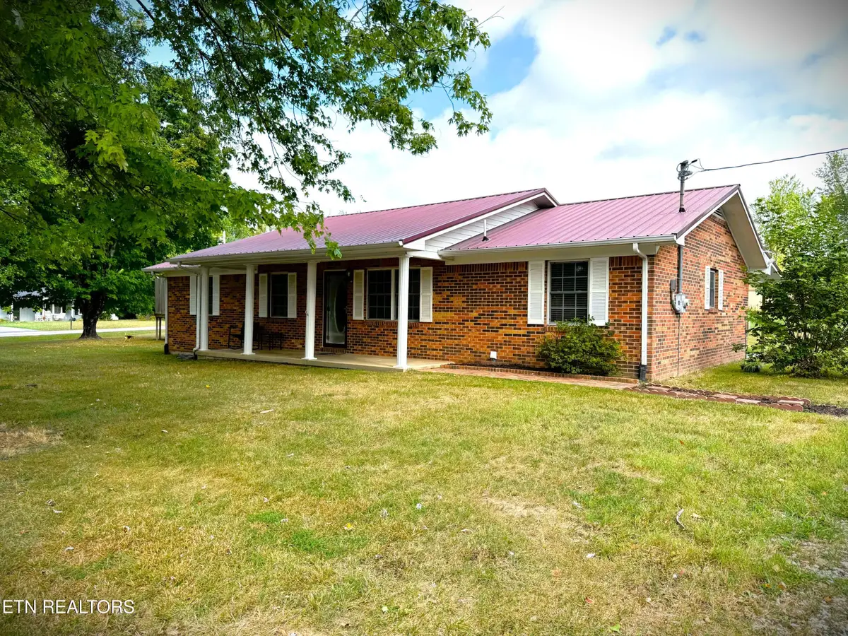 212 Austin Circle, Livingston, TN 38570 - #1