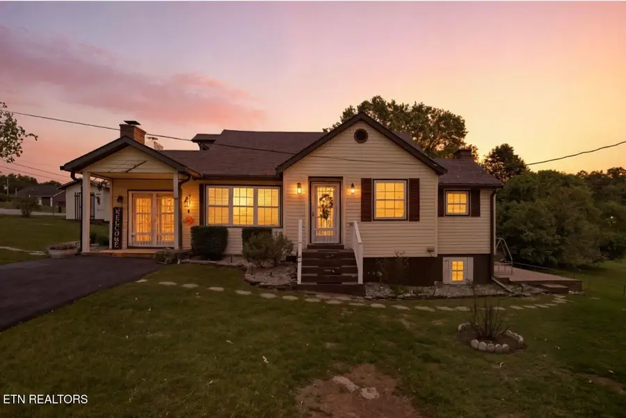 308 Mimosa St, Tazewell, TN 37879 - #2