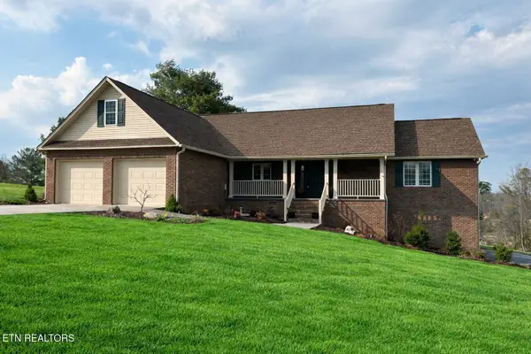 322 Battlefield Drive, Dandridge, TN 37725