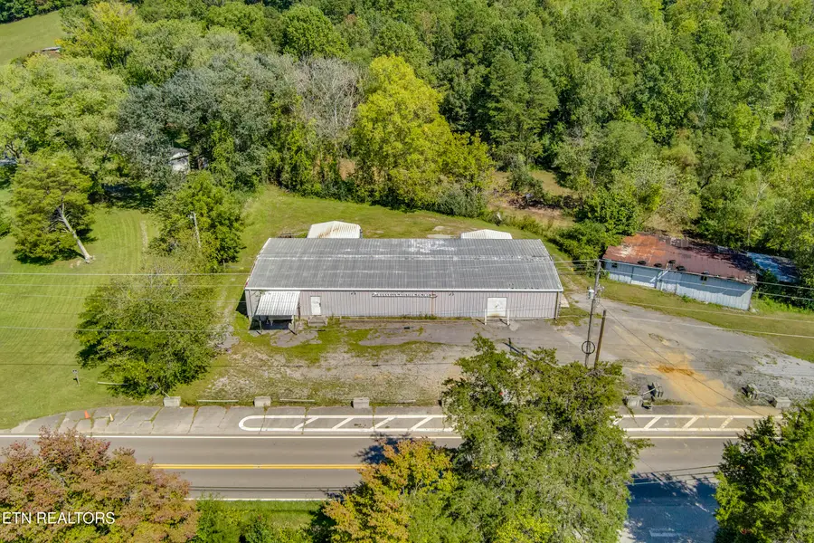 2511 Old Harriman Hwy, Harriman, TN 37748 - #2