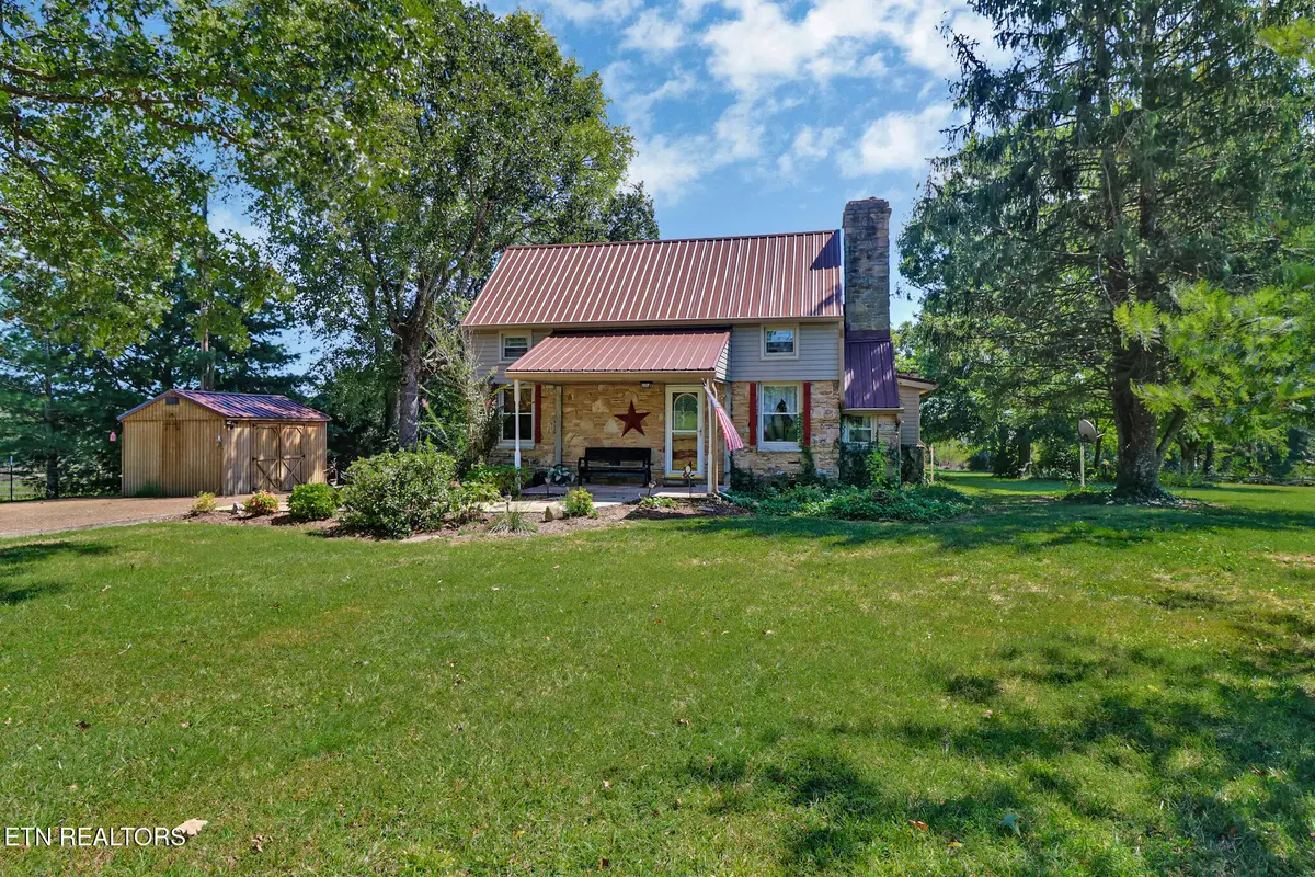 1240 Open Range Rd, Crossville, TN 38555 - #1