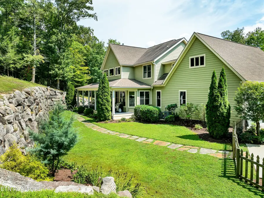 731 Hunters Run Rd, Townsend, TN 37882 - #3