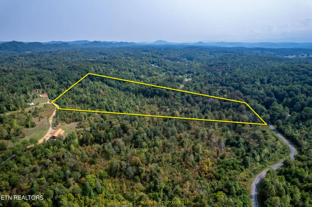 000 Shadden Rd, Tellico Plains, TN 37385 - #1