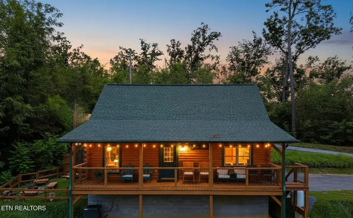 309 Tower Rd, Gatlinburg, TN 37738 - #1