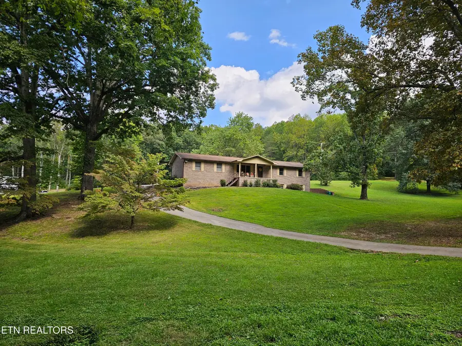 6214 Keck Rd, Knoxville, TN 37912 - #2