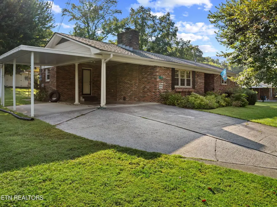 130 Carden Lane, Rocky Top, TN 37769 - #2