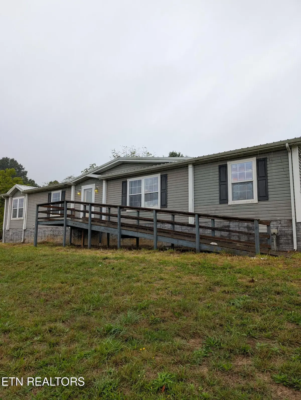 813 Hide A Way Rd, Dandridge, TN 37725 - #1