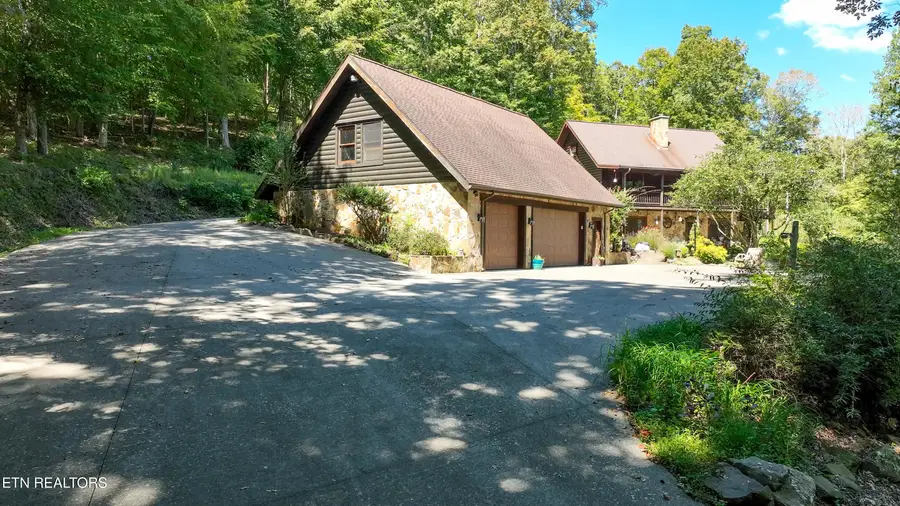 1130 Lakeview Drive, Sharps Chapel, TN 37866 - #2