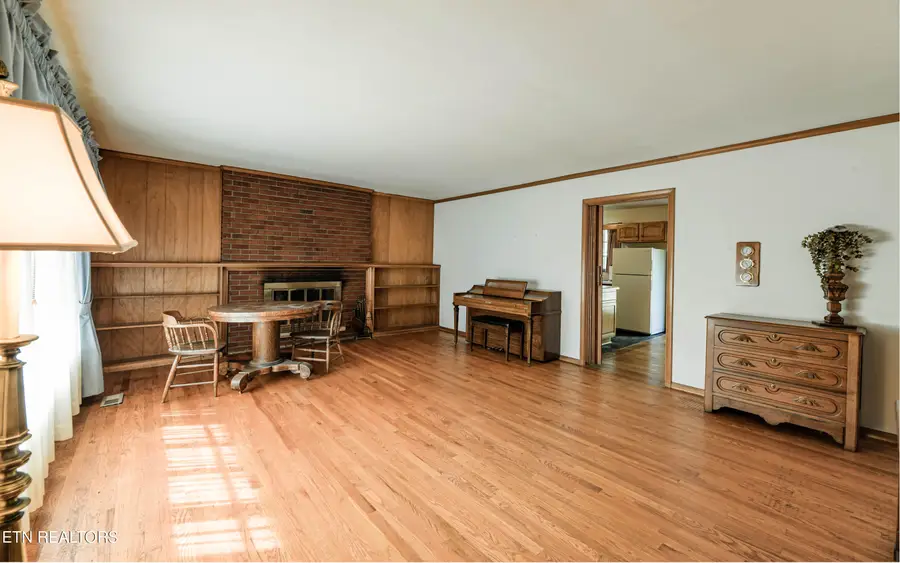 816 Whitehall Rd, Knoxville, TN 37909 - #2