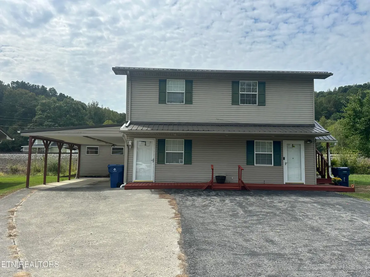 4607 W Cumberland Ave, Middlesboro, KY 40965 - #1