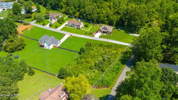 Lot 8 Farmers Hollow Rd, Clinton, TN 37716