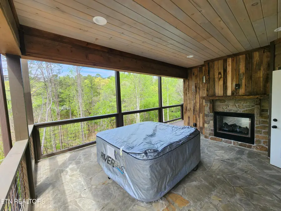 2733 Dogwood Loop Dr, Sevierville, TN 37876 - #3