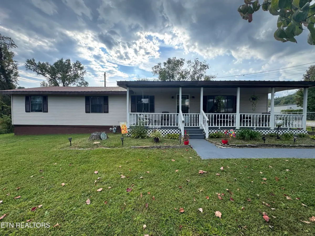 142 Norma Rd, Huntsville, TN 37756 - #1