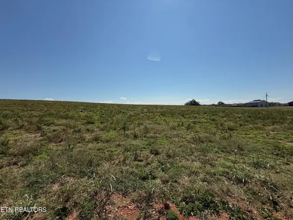 5462 Nail Creek Rd, Maryville, TN 37804