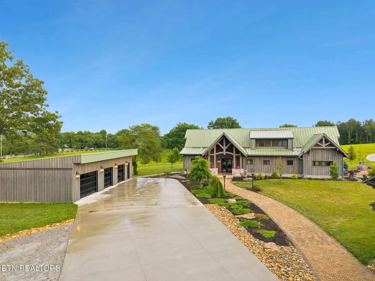 3173 Genesis Rd, Crossville, TN 38571 - #1