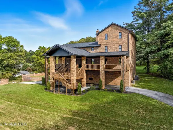 5344 Fort Henry Drive, Kingsport, TN 37663